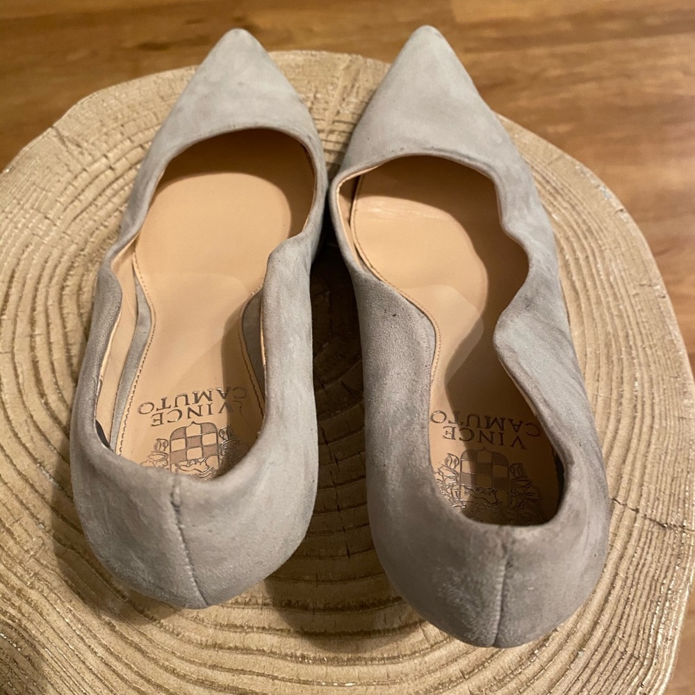Vince Camuto Pump